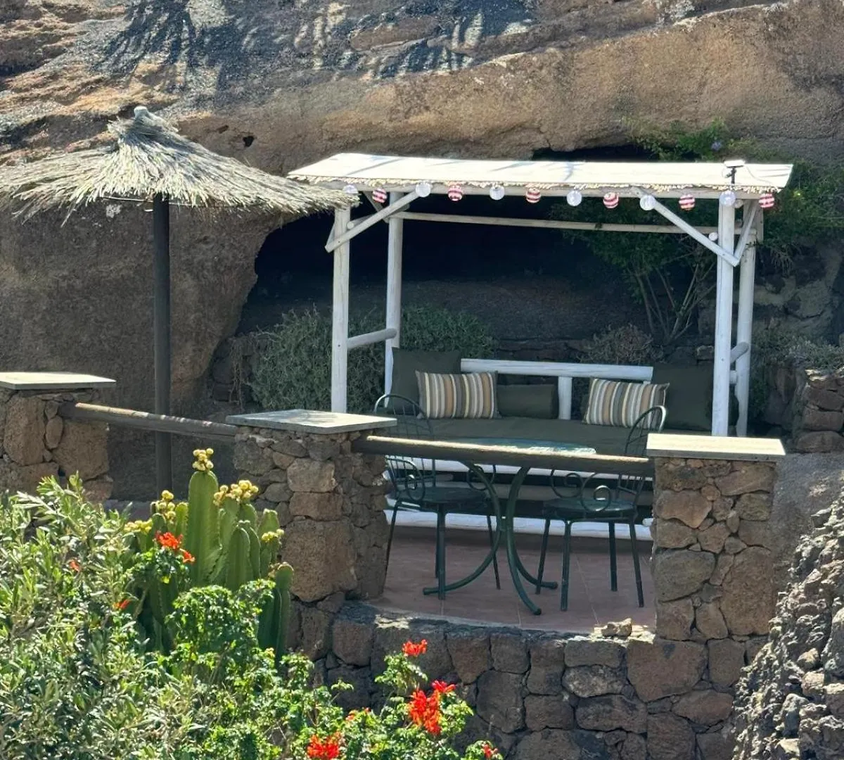 Vakantiehuis Castillo Lanzarote Villa Bailey - Luxury Villa - Pet Friendly With Heated Pool La Asomada